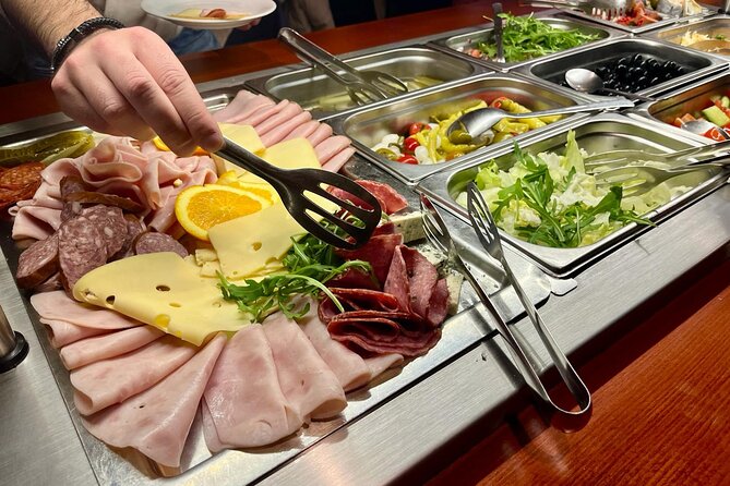 Prague: Sightseeing Boat Cruise With Buffet Dinner - Limitations and Suggestions