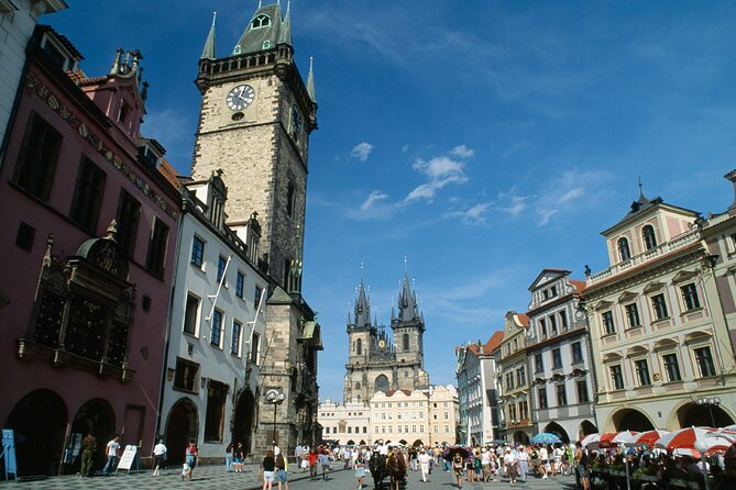 Pragues Old Town and Charles Bridge Private Walking Tour (Right Riverbank) - Pickup and Meeting Options