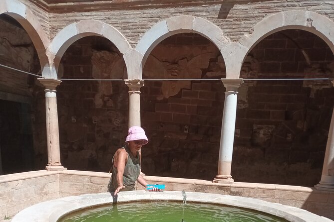 PRIORAT MEDIEVAL PRIORAT Full Day Tour Siurana and Escala Dei - Accessibility Information