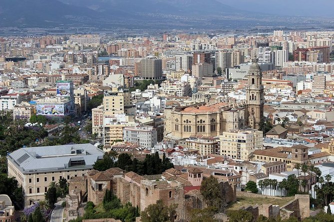 Private 4-hour City Tour of Malaga - Exploring the Roman Theatre