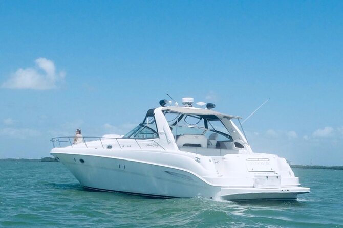 Private 48ft Premium Yacht Rental in Cancún 23P8 - Traveler Feedback: Positive Experiences