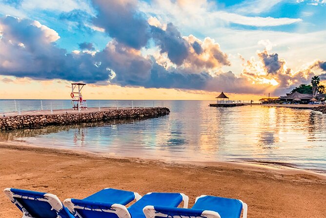 Private Airport Transfer to Royal Decameron Club Caribbean Resort - Frequently Asked Questions