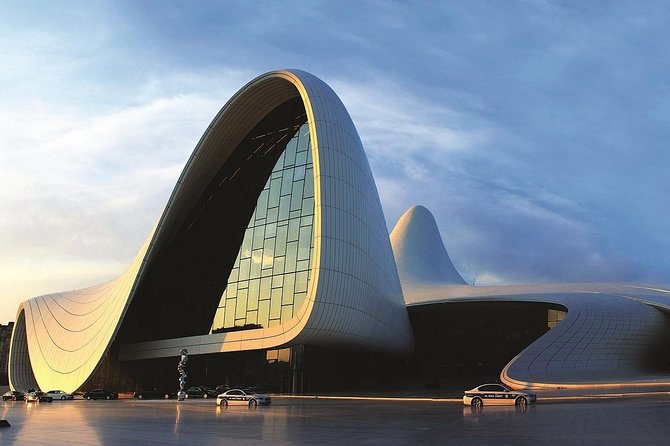 Private Ateshgah & Yanardag Tour - Climate-Controlled Transportation