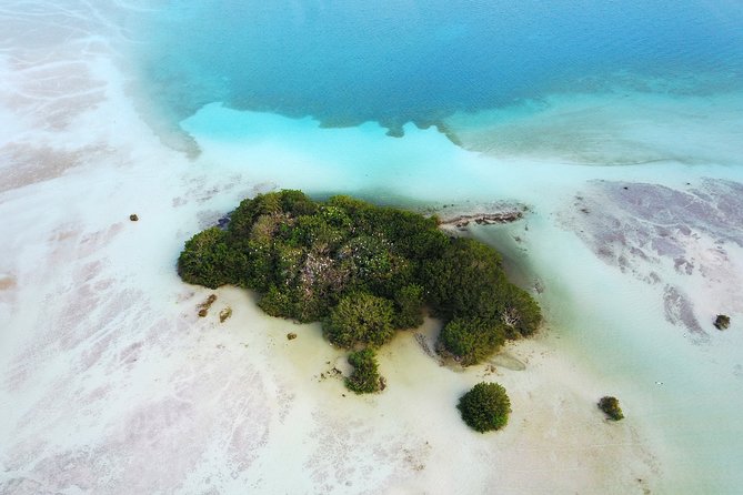 Private - Bacalar Sailing Across the Mesmerizing Waters - Scenic Lagoon Exploration