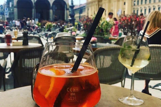 PRIVATE - Best Munich Cocktail Tour - All Inclusive - Traveler Experiences