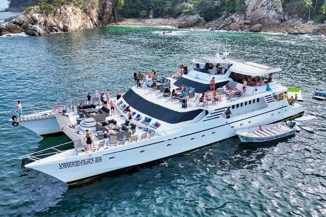 Private Charter Mega Yacht Limousine of the Sea Puerto Vallarta - Suitability and Accessibility