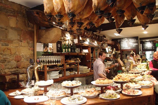 Private City Tour of San Sebastian With Introduction to Pintxos Culture - Exceptional Guide Expertise and Knowledge