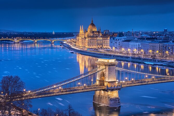 Private Day Trip to Budapest From Vienna - Exploring the Castle District