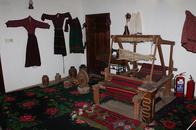 Private Day Trip to Rozhen Monastery and Melnik - Scenic Hike Through Pyramids