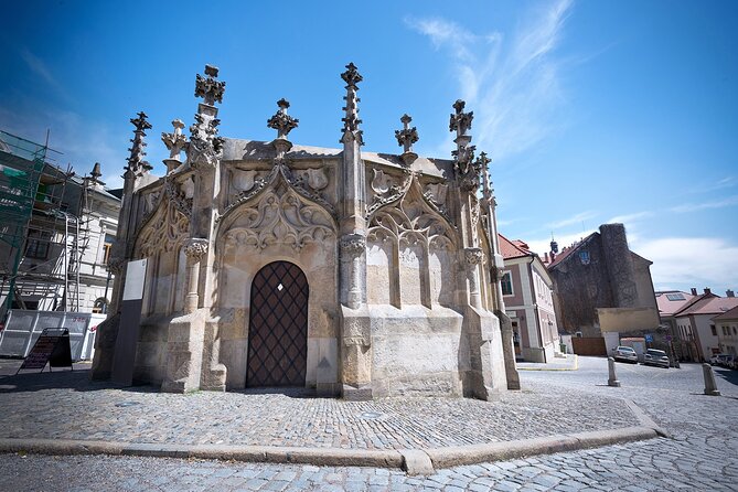 Private Day Trip to the Medieval Town of Kutna Hora - Accessibility and Participation Information