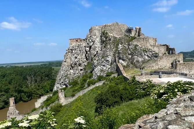 Private Grand City Tour in Bratislava With Devin Castle - Highlights of the Tour