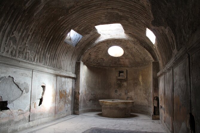 Private Half-Day Tour With Expert Guide in the Archaeological Site of Pompeii - Tips for Your Visit