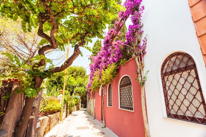 Private Morning Capri Luxury Yacht Transfer & Italian Breakfast - Frequently Asked Questions