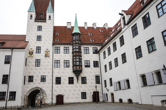Private Munich Old Town Walking Tour With Optional Breakfast - Professional Guide