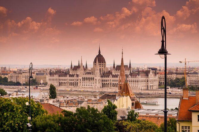 Private Scenic Transfer From Vienna to Budapest With 4h of Sightseeing - Pricing and Payment Details