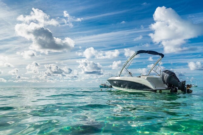 Private Speed Boat to Ile Aux Cerfs Full-Day Incl: Lunch & Transfer - Inclusions and Exclusions
