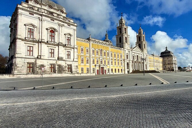 Private Tour in Óbidos, Mafra and The Silver Coast - Tour Booking and Payment