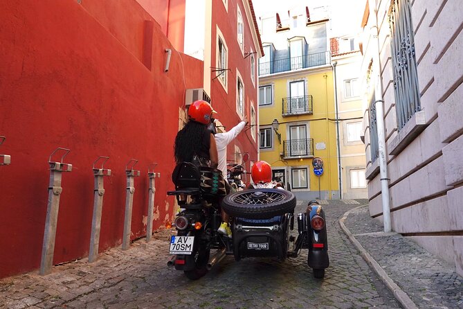 Private Tour Lisbon, the Bridge and Cristo Rei by Sidecar (2H) - Traveler Feedback and Ratings