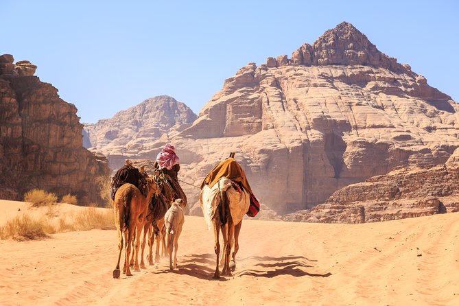 Private Tour of Wadi Rum Star Wars From Aqaba - Exploring Ancient Rock Formations