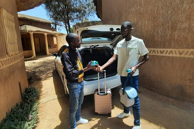 Private Transfer DSS AIBD Airport - Saly Zone (Two Directions) - Accessibility Features