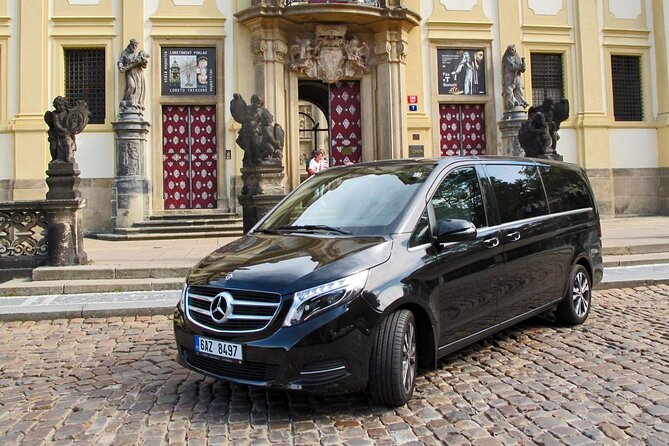Private Transfer From Dresden to Prague - Route and Duration