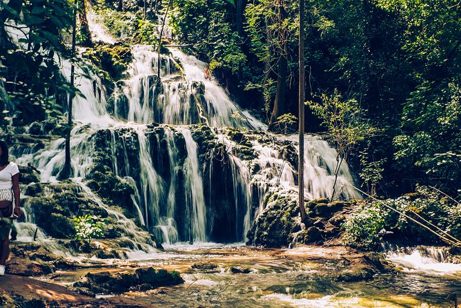 Private Transfer From Zadar to Zagreb via Plitvice Lakes Guided Tour - Booking Process