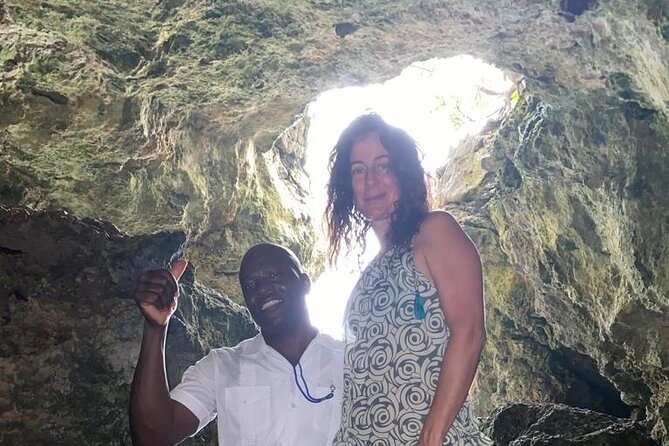 Private Transfer Sangster International Airport (MBJ) to Negril - Accessibility and Seating