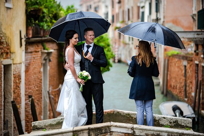 Professional Photoshoot in Venice - Flexible Booking Options