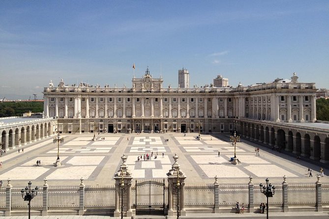 Royal Palace of Madrid 1.5-Hour Guided Tour Optional Prado Museum Combo - Recommendations for Participants