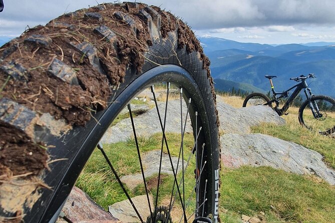 Sambata De Sus: E-Bike Guided Tours - Refreshments and Beverages