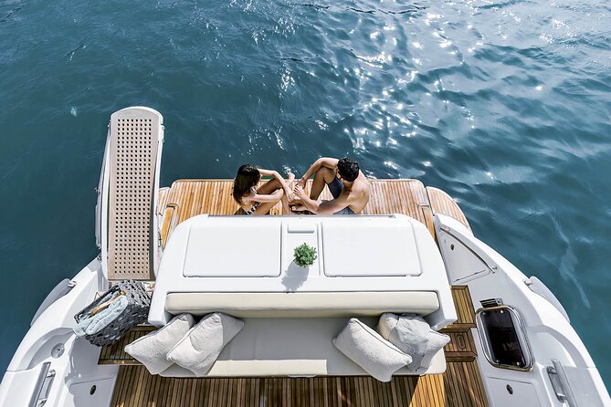Santorini Caldera: Private Flybridge Yacht Experience - Traveler Reviews and Ratings