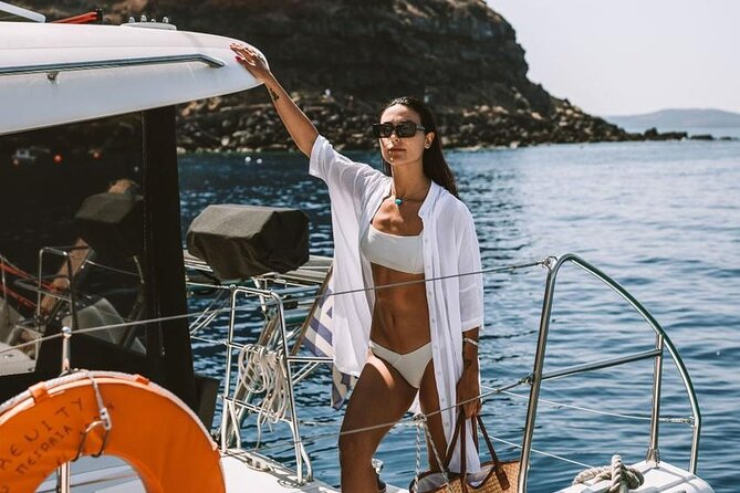 Santorini Oia: Private Sunset Catamaran Cruise With BBQ & Drinks - Cancellation Policy