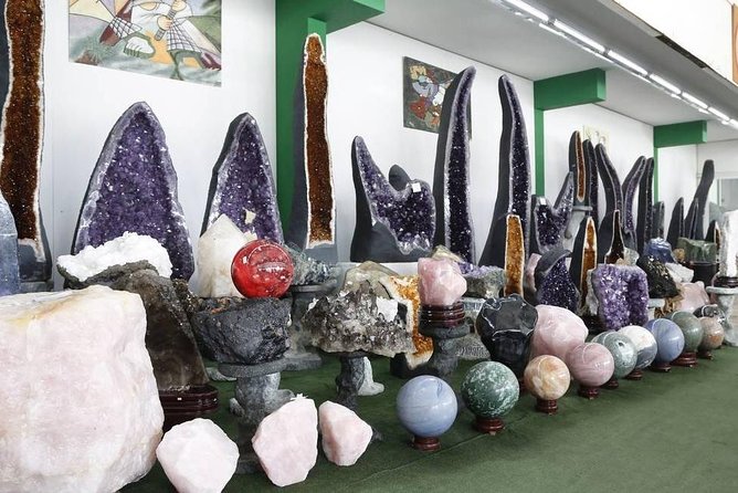 Semiprecious Gemstones Shopping Tour With Hotel Pickup and Drop-Off - Convenience and Flexibility