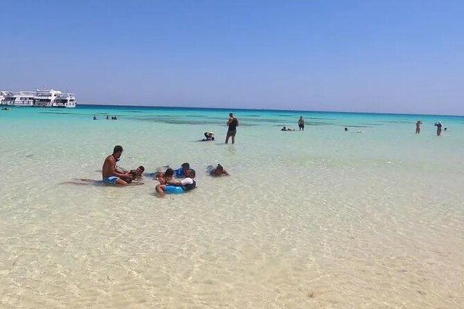 Sharm El Sheikh: Ras Mohammed and White Island VIP Boat Sea Trip - Discovering White Island