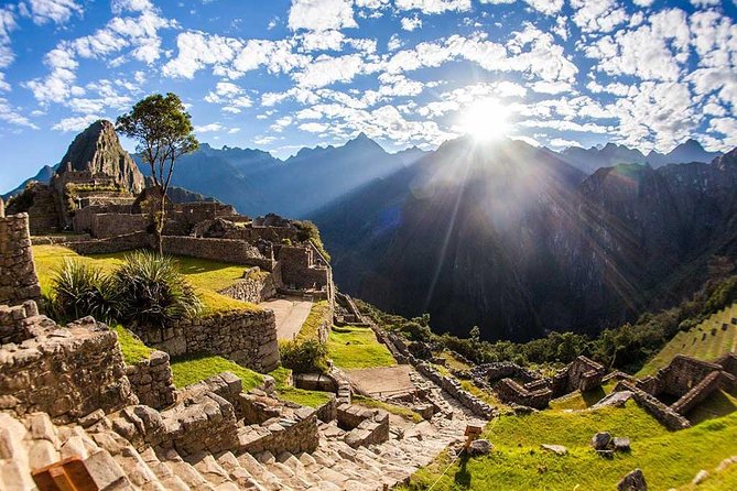 Shore Excursion: 3-Day Tour to Machu Picchu From El Callao Port Lima - Exploring Machu Picchu