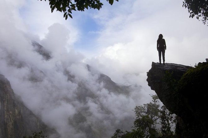 Short Inca Trail to Machu Picchu - 2 Days - Exploring Wiñaywayna and the Sun Gate