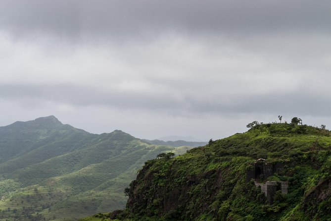 Sinhagad Fort Trip (Guided Half Day Sightseeing Tour) - Accessibility Information