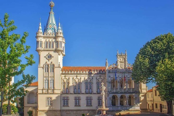 Sintra and Cascais Full-Day Tour With Local Guide - Guide Quality and Expertise