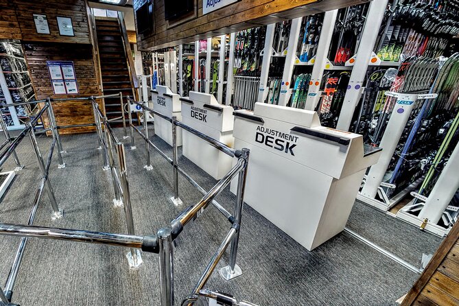 Ski and Snowboard Equipment Rental in Bansko - Customer Reviews and Ratings