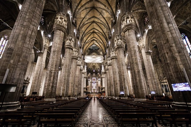 Skip the Line: Milan Duomo Tour - Experience