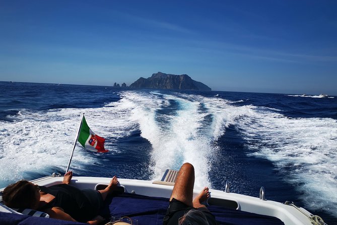 Small Group Boat Tour to Capri With Aperitif - Accessibility and Mobility