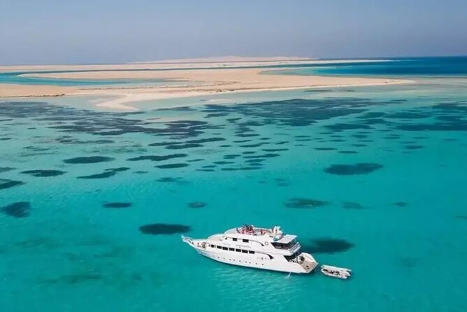 Snorkeling Day in White Island and Ras Mohamed - Safety-Conscious Snorkeling Instructors