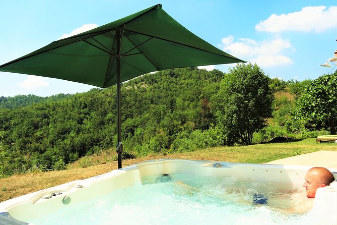 Starsbox: Romantic Moments Under the Italian Starry Night Sky - Availability and Booking Information