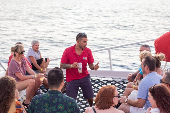 Sunset Cruise in Los Cabos With Jazz and Wine - Sunset Views and Photography