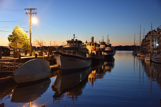 Sunset Lighthouse Harbor Cruise From Portlands Old Port - Private Charters and Group Options