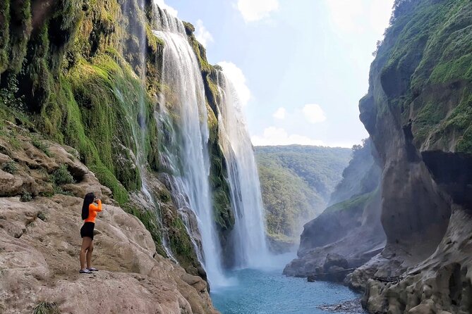 Tamul Waterfall and Water Cave on a Wooden Canoe - Preparing for Your Adventure