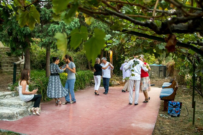 Tango Lessons in Apocoronas Area - Customer Reviews