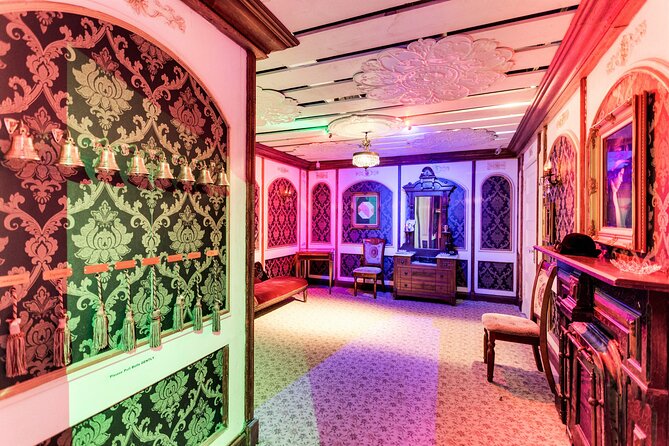 The Escape Game DC: Epic 60-Minute Adventures in Georgetown - Adventure Scenarios and Themes