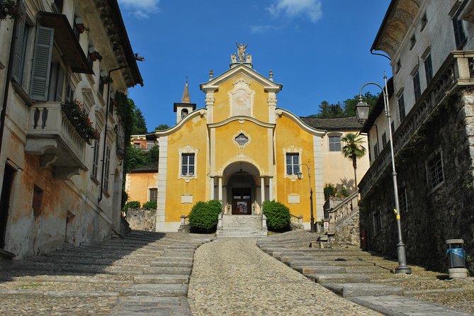 The Romantic Village of Orta San Giulio With a Tour Guide - Engaging With the Knowledgeable Local Guide Giulia