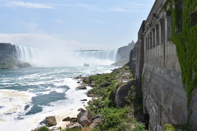 Toronto: Niagara Falls Day Tour With Boat and Behind the Falls - Recommendations for Travelers